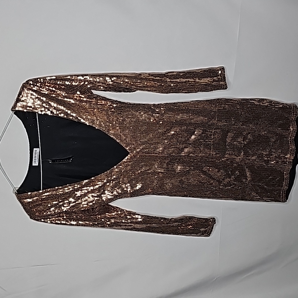 NWT Fashion Nova No One Allowed gold sequin bodycon long sleeve V-neck dress Sm